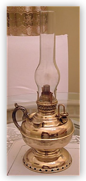Oil Lamp Large Antique-Vintage Clear Glass Two Part Mold Oil Lamp Substantial Weight Pedestal Oil Lamp Brass Burner Wick And Globe
